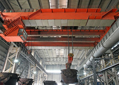 Nhà máy thép Cầu trục đôi trạm làm việc Cầu trục 3 pha 380V 50hz Công suất tải 5 - 74 tấn
