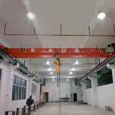 Cầu trục di chuyển trên không bằng điện dầm đơn Sử dụng chung với máy chủ 31,5m