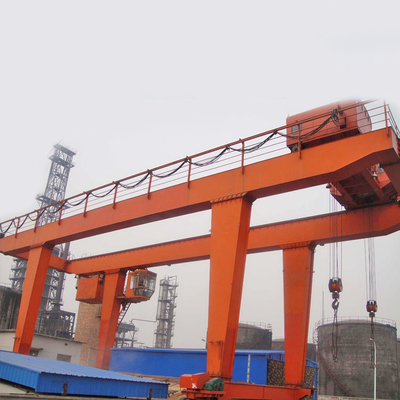 Thang máy du lịch mệt mỏi Vận chuyển container Giàn cẩu 50HZ RTG Cao su