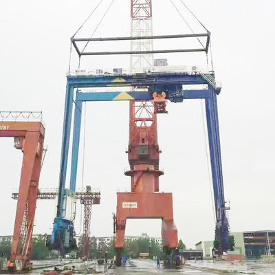 Cần cẩu container mô hình 22m RTG Cung cấp điện 500t Dầm đôi