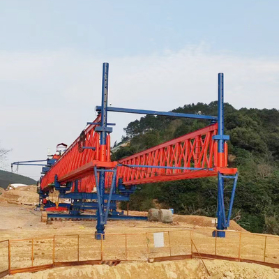 Giàn phóng dầm kiểu giàn Máy cẩu nâng hiệu suất cao 50M