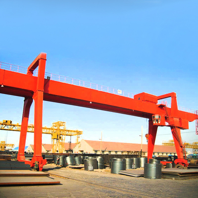 Máy nâng sử dụng ngoài trời 10 tấn 20 tấn Cổng trục dầm đôi